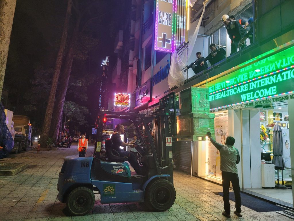 {Dự án} Di dời, lắp đặt máy MRI tại Viet Healthcare 3 di doi lap dat may chup cong huong tai viet healthcare