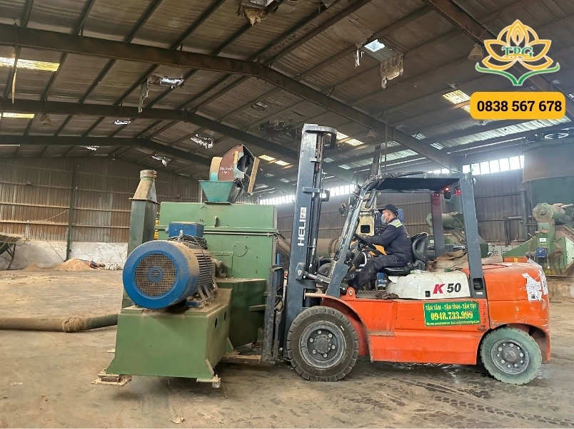 tai sao chon dich vu thue xe nang binh duong cua tien phat