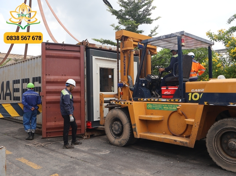 dich vu rut ruot container