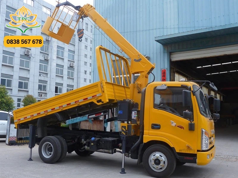 Xe cẩu nâng người là gì? Các loại xe, ứng dụng và giá cả 2 cau tao xe cau nang nguoi