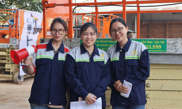 Doi ngu nhan su Tien Phat Group 11