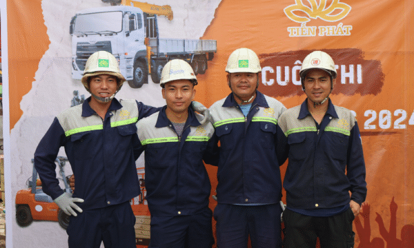 Doi ngu nhan su Tien Phat Group 7