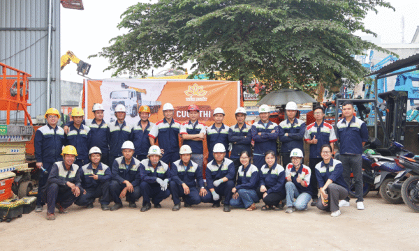 Doi ngu nhan su Tien Phat Group 9