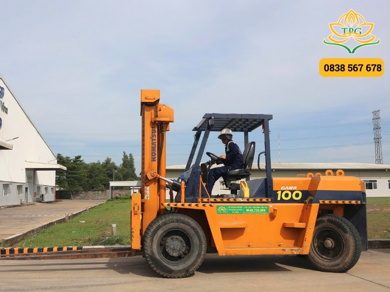 19 nguyên tắc an toàn xe nâng khi vận hành cần ghi nhớ 2 trang bi day du thiet bi bao ho ca nhan