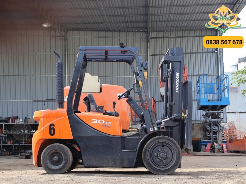 Top các thương hiệu xe nâng phổ biến và uy tín nhất hiện nay 7 xe nang doosan