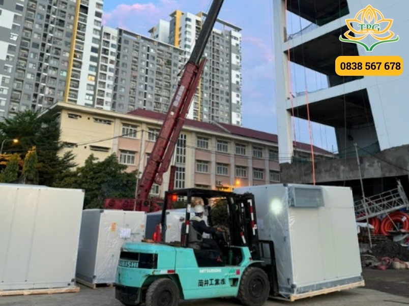 Dịch vụ cho thuê xe cẩu từ 3 - 100 tấn tại Tân Phú 6 Du an cho thue xe cau chuyen may moc tai Tan Phu