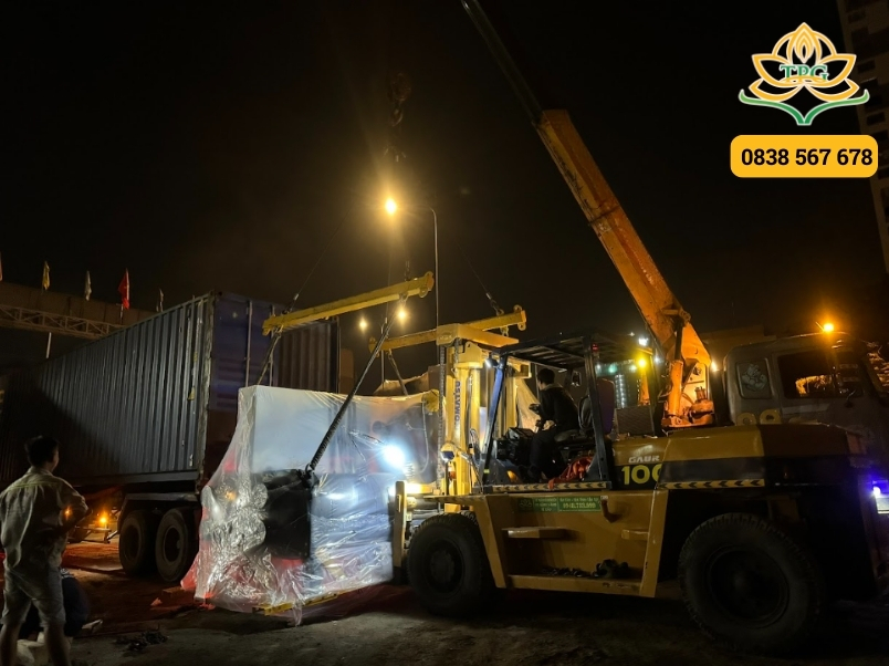 Cho thuê xe cẩu tự hành, xe cẩu Kato, xe cẩu mini tại Cần Giờ 8 Du an cho thue xe cau dong rut container tai Can Gio