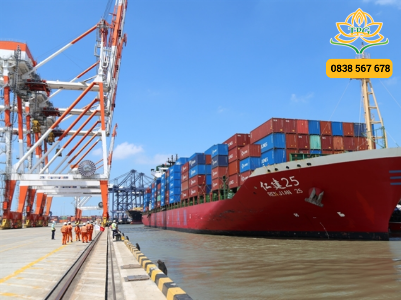 Cảng dỡ hàng (POD) là gì trong xuất nhập khẩu logistic? 4 cang trung chuyen