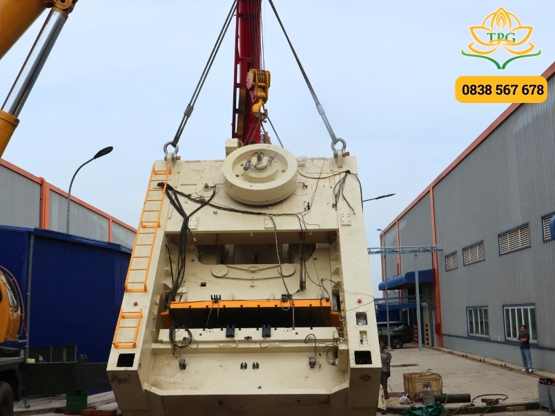 Dịch vụ cho thuê xe cẩu Quận 7 chuyên nghiệp, giá rẻ 10 du an cho thue xe cau di doi may dap tai quan 7