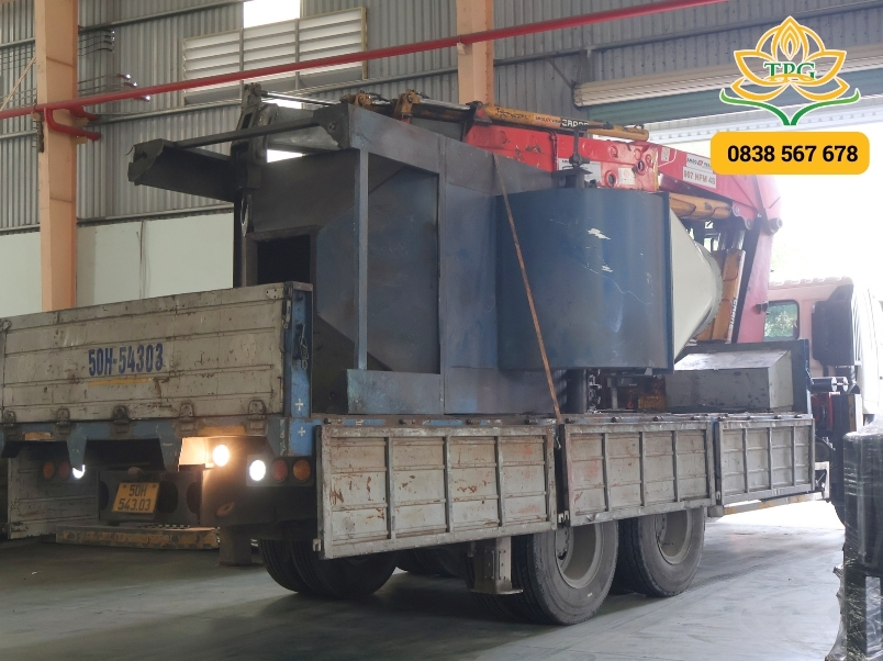 Cho thuê xe cẩu 3 tấn - 100 tấn tại Hóc Môn 8 du an cho thue xe cau hang hoa tai KCN Xuan Thoi Son
