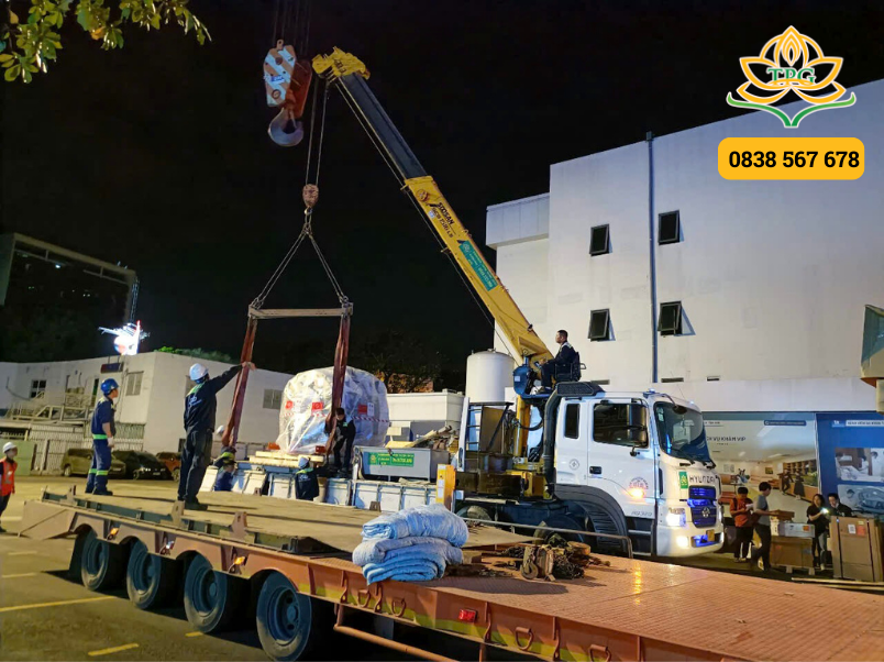 du an cho thue xe cau van chuyen thiet bi tai Dau Tieng