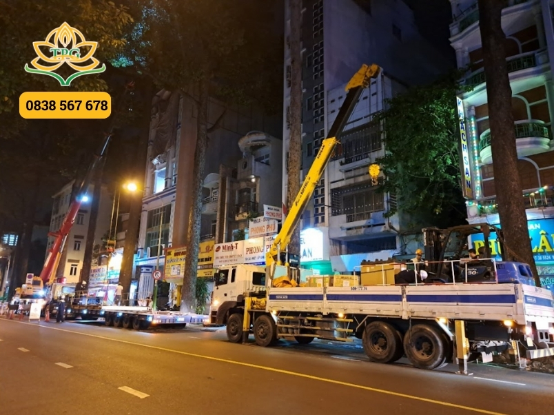Cho thuê xe cẩu thùng, cẩu Kato tại Phú Nhuận uy tín 8 du an thue xe cau lap dat may moc tai phu nhuan