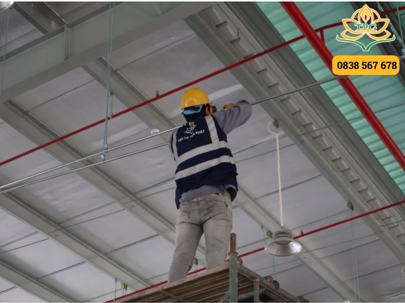 Dịch Vụ Chuyển Kho Xưởng Trọn Gói tại TPHCM 4 ho tro xu ly he thong dien nuoc pccc