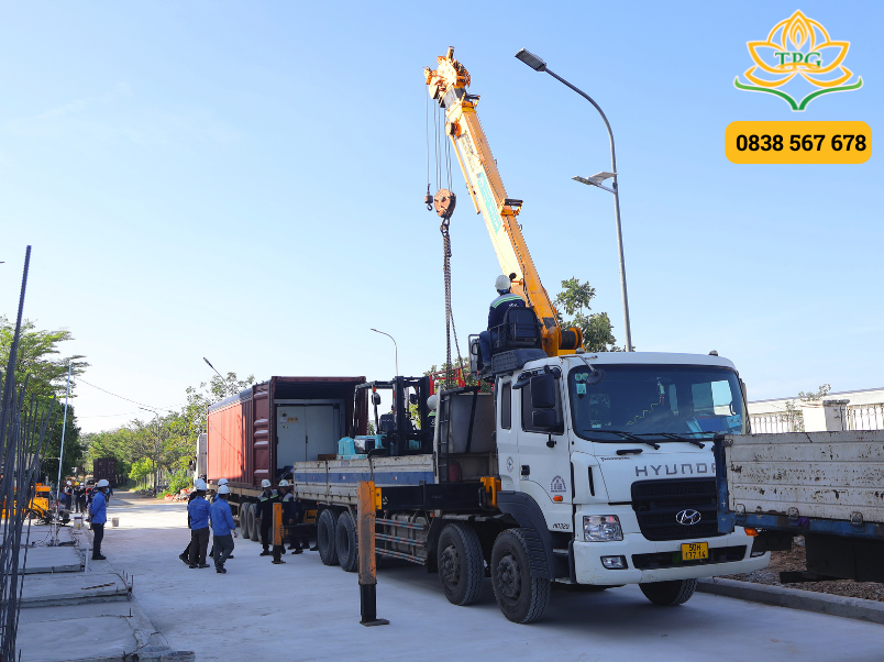 Cho thuê xe cẩu tải trọng 2 - 100 tấn tại Phú Giáo 5 ly do nen chon dich vu thue xe cau cua Tien Phat