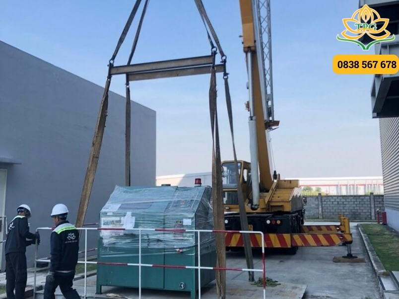Cho thuê xe cẩu tự hành, xe cẩu Kato, xe cẩu mini tại Cần Giờ 5 vi sao cho tien phat de thue xe cau tai Can Gio