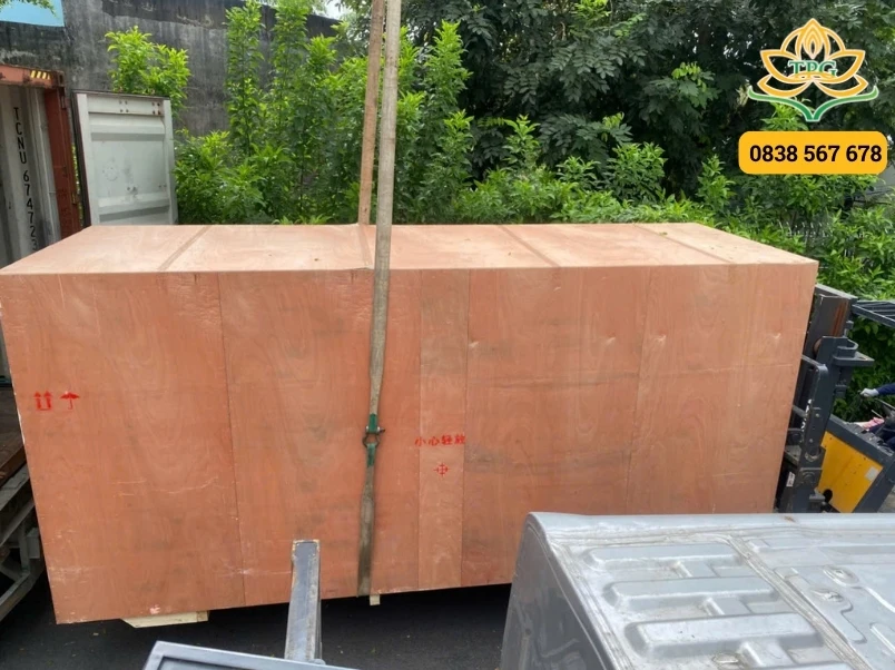 Dự án rút container và di dời máy mài tại Tây Ninh 2 rut may mai ra khoi container
