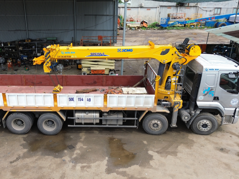 Giới thiệu xe cẩu tự hành 15 tấn XCMG SQS350 dùng xe tải Chenglong cần 21m 1 thong so ky thuat xe cau tu hanh 15 tan xcmg