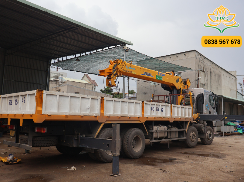Giới thiệu xe cẩu tự hành 15 tấn XCMG SQS350 dùng xe tải Chenglong cần 21m 3 uu diem xe cau tu hanh 15 tan xcmg