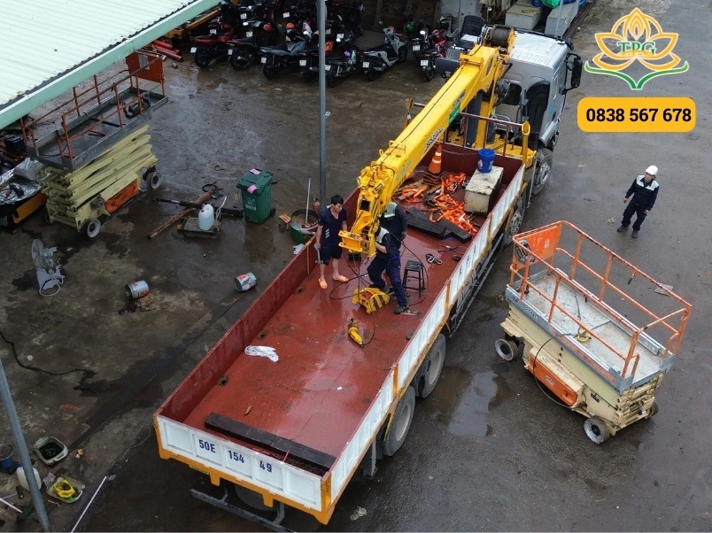 Quy trình bảo trì, bảo dưỡng xe cẩu chuẩn kỹ thuật và an toàn 4 bao tri ket cau co khi va cac khop noi