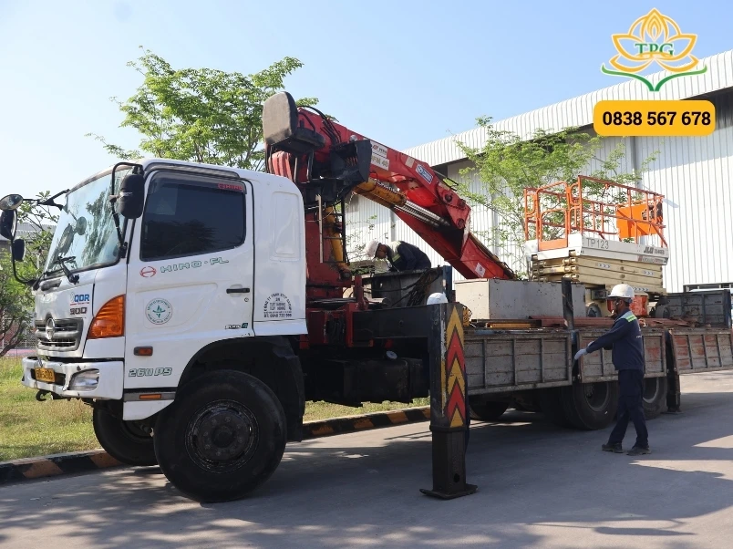 cac loai xe cau cho thue o tan uyen