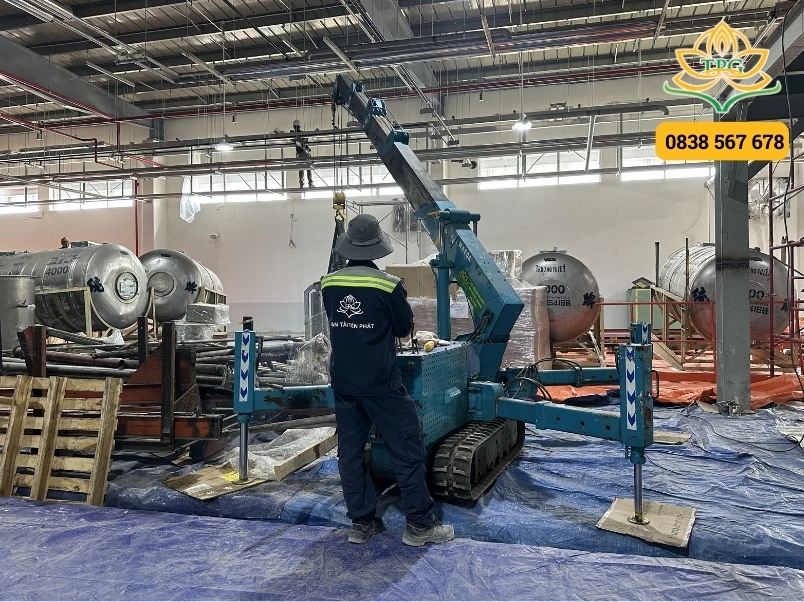 cho thue xe cau chan nhen mini