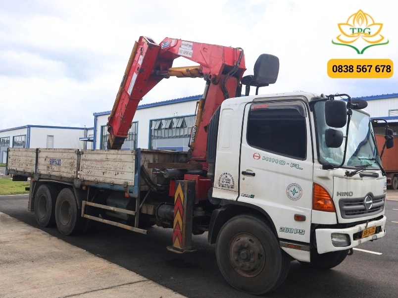 cho thue xe cau thung