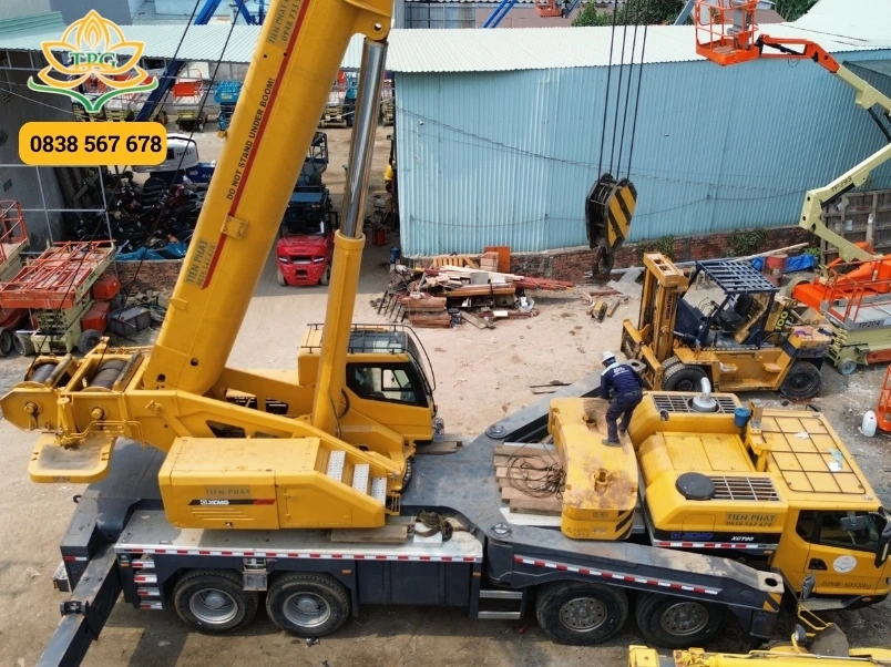 cho thue xe cau banh lop