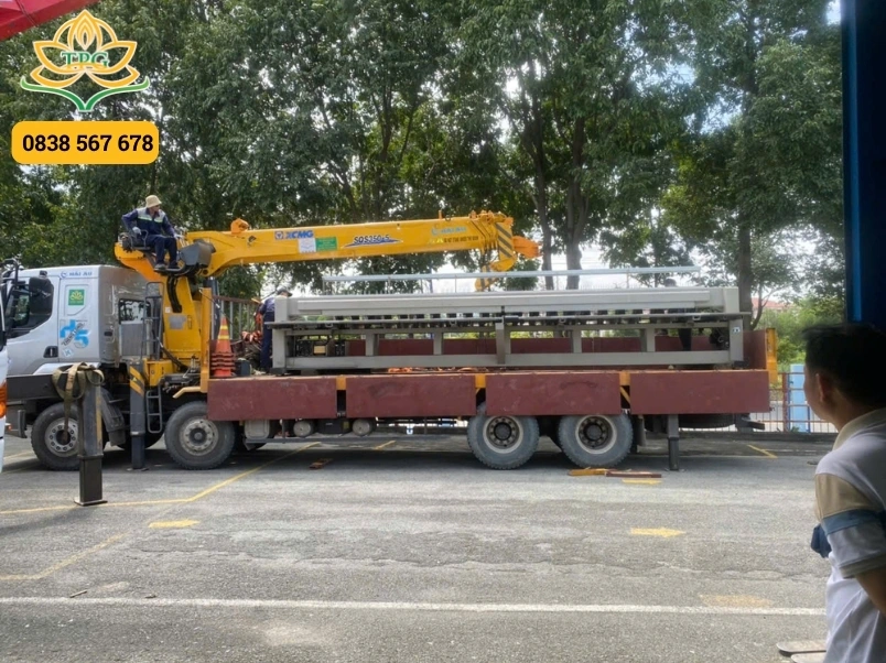 cho thue xe cau tu hanh