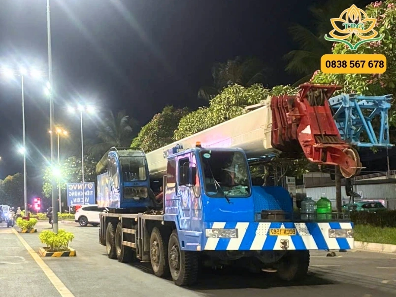 hinh anh khach o da lat thue xe cau