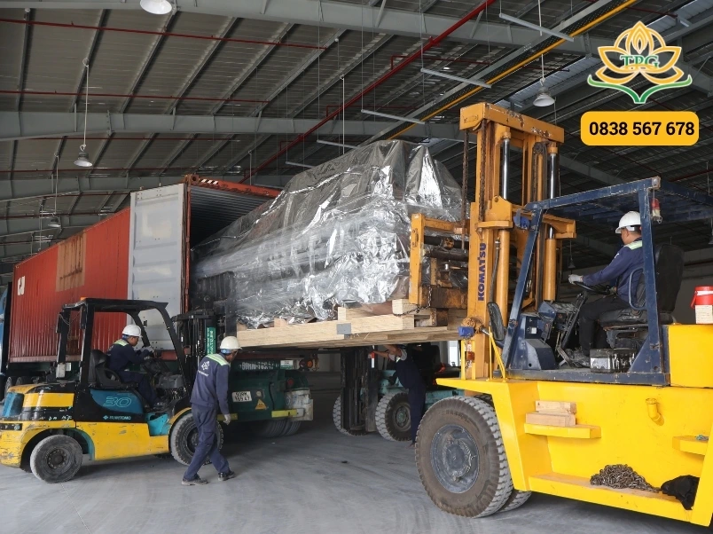 cho thue xe nang dong rut container long an