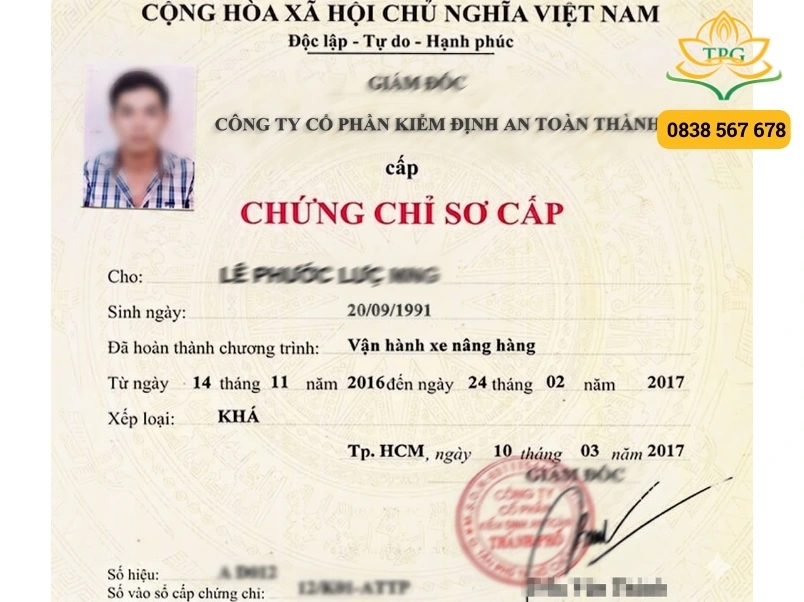 chung chi van hanh xe nang la gi