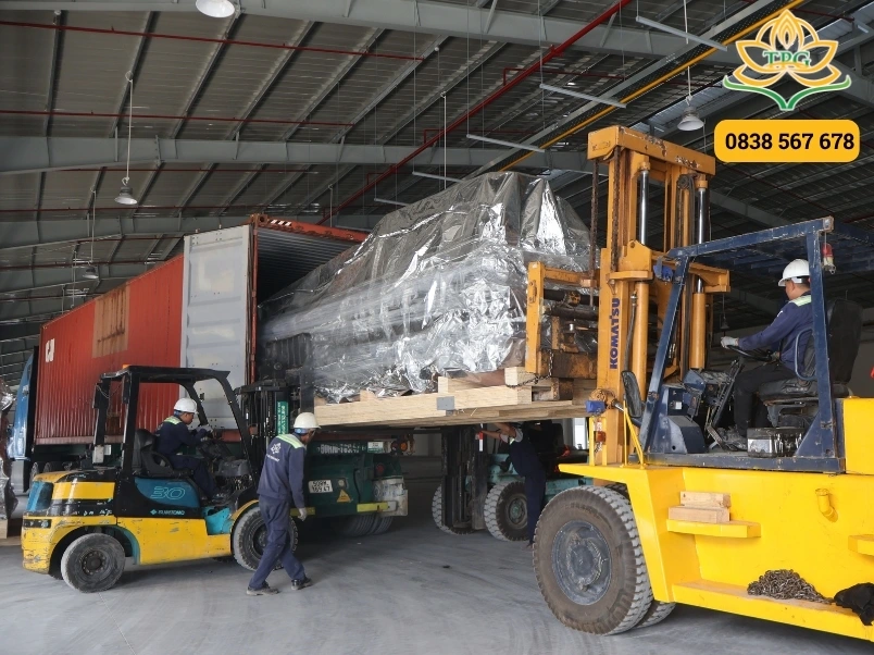 dich vu dong va rut container xuat nhap khau
