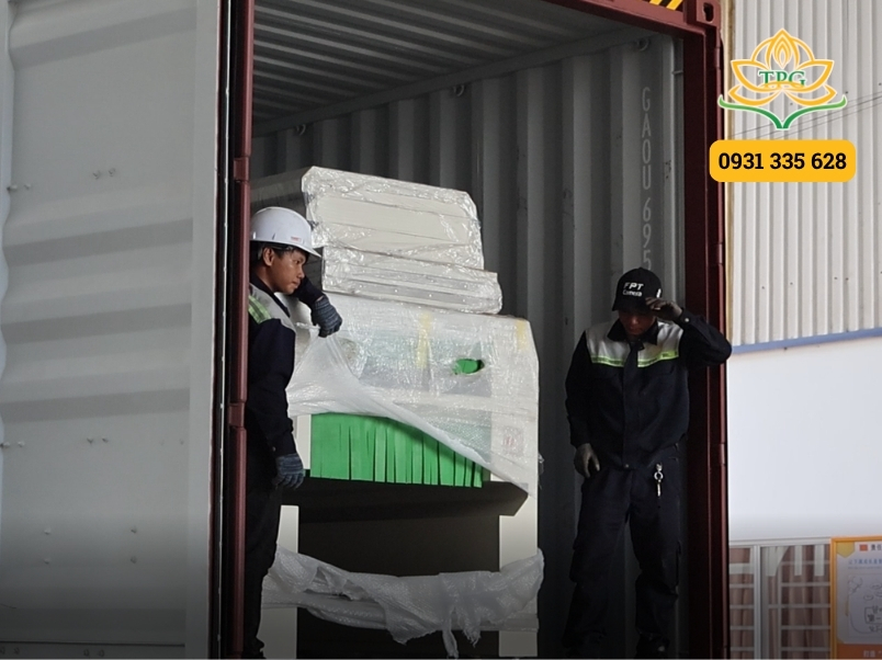 Dịch vụ di dời, vận chuyển máy ép định hình giày dép trọn gói, uy tín 2 quy trinh di doi may ep dinh hinh giay dep an toan