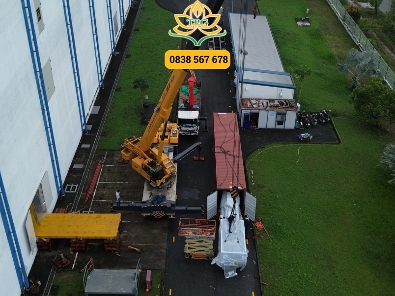 Gia dong rut container 20 feet va container 40 feet