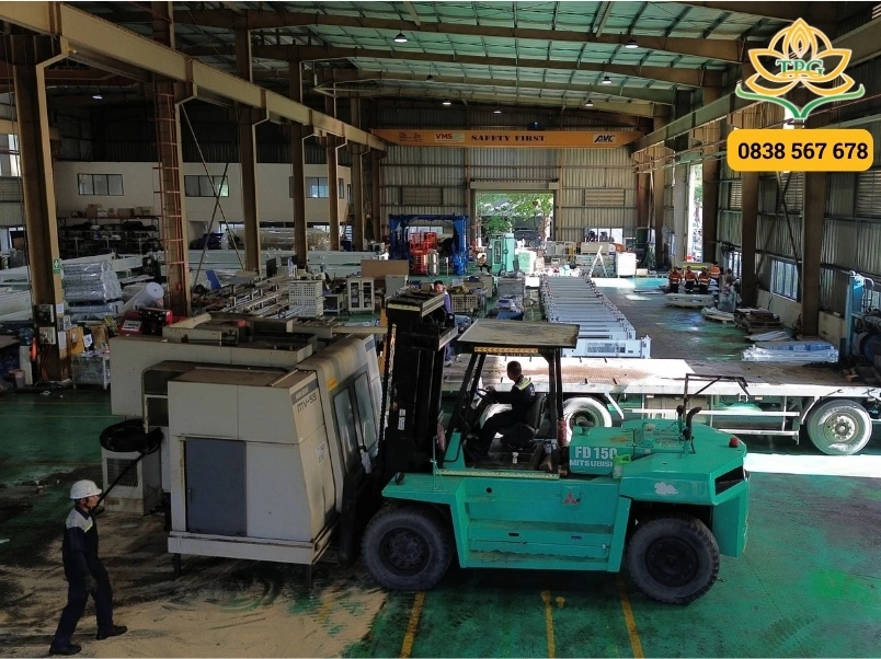 vi sao nen thue xe nang binh chanh cua tien phat